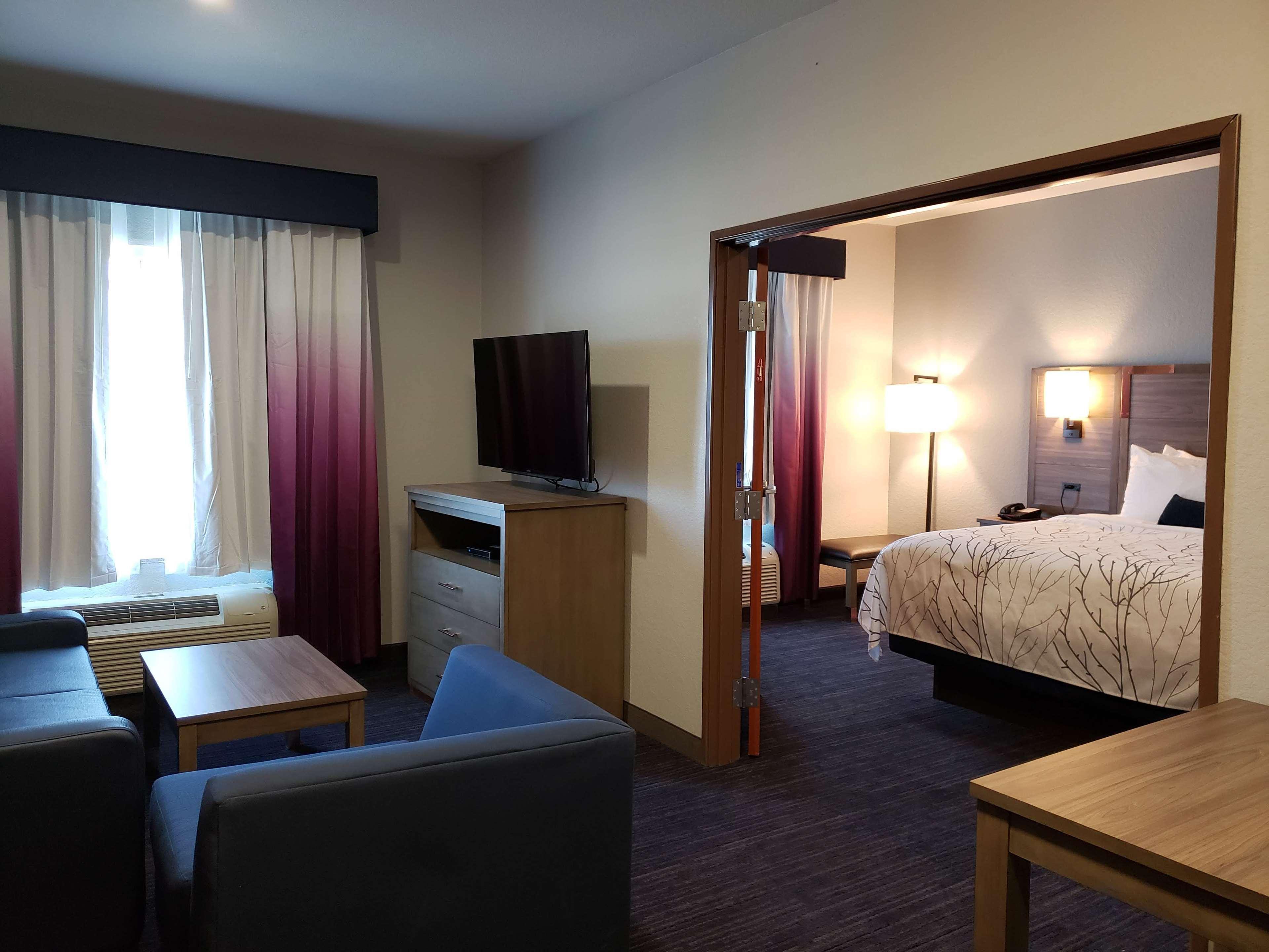 Best Western Plus San Antonio East Inn & Suites Exterior foto