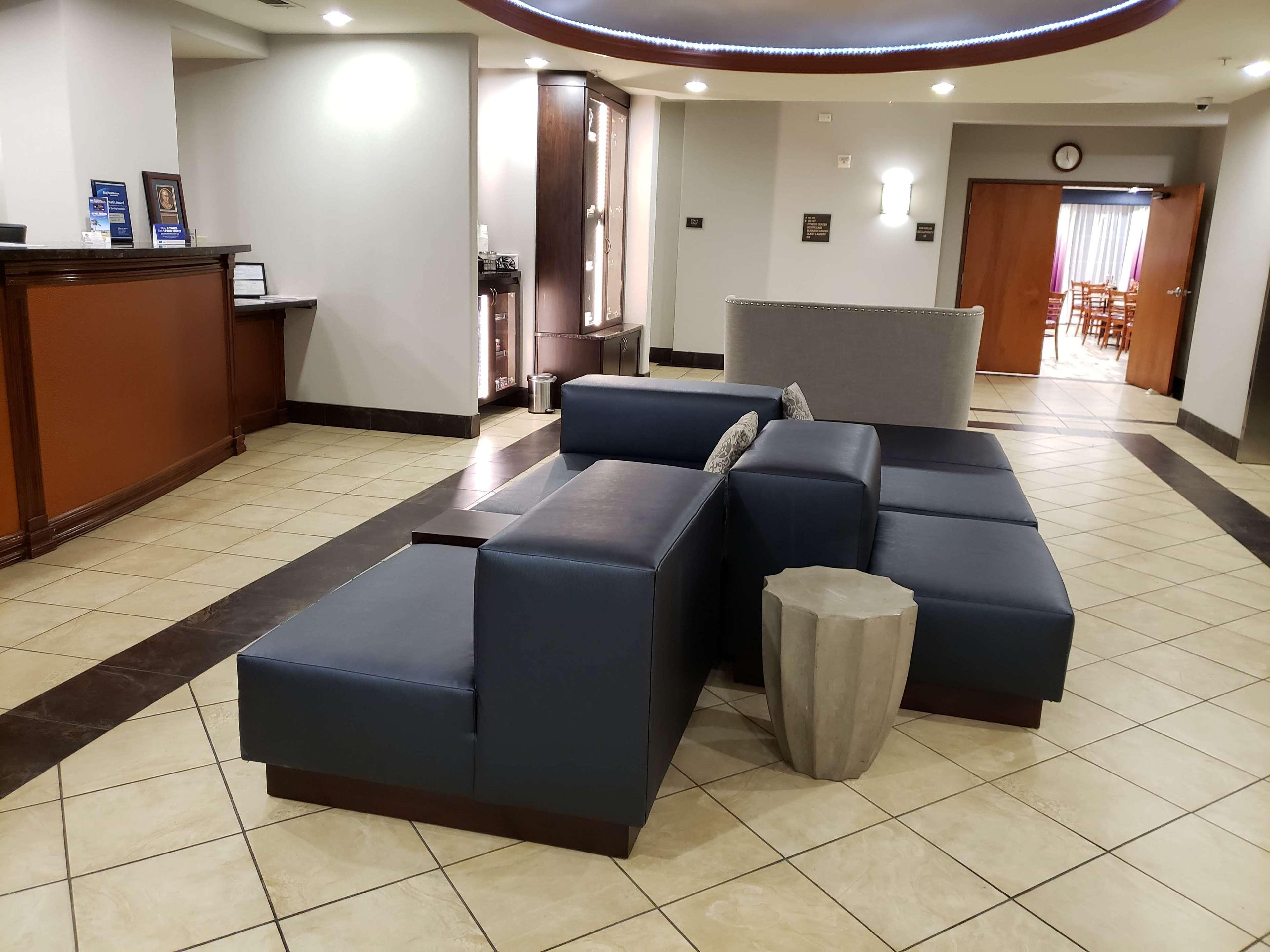 Best Western Plus San Antonio East Inn & Suites Exterior foto